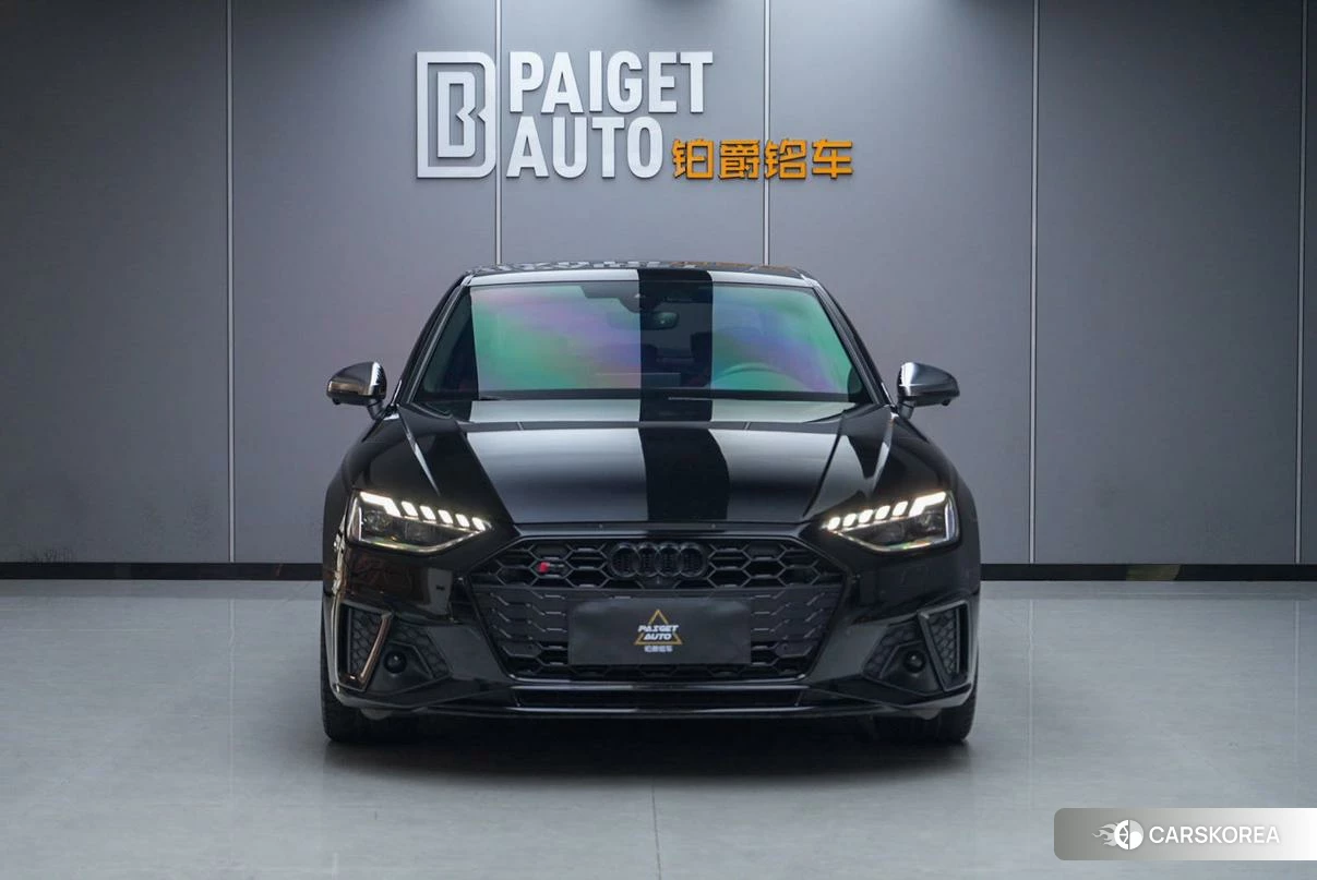 Audi S4 2022 Черный из Китая, фото 2