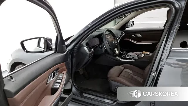 BMW 3 Series (G20) 2022 Серый из Кореи, фото 2