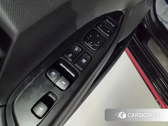 Hyundai Veloster (JS) 2019 Черный из Кореи, фото 2