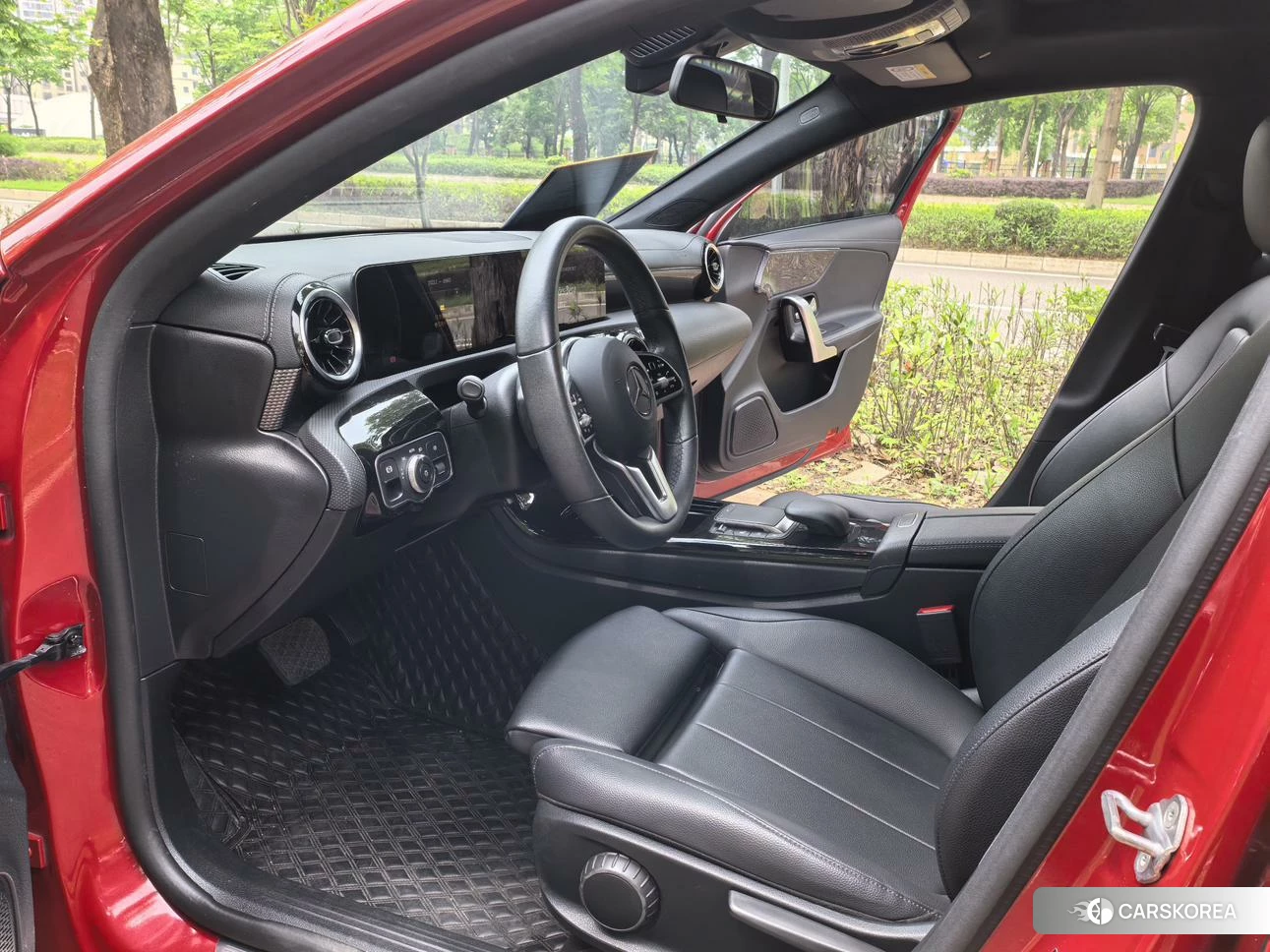 Mercedes-Benz Class A 2021 Красный из Китая, фото 2