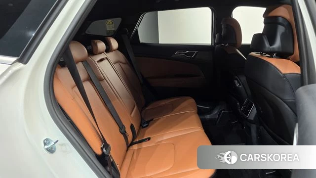 Kia Sportage 5th Generation 2024 Белый из Кореи, фото 2