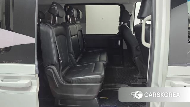 Hyundai Staria 2021 Белый из Кореи, фото 2