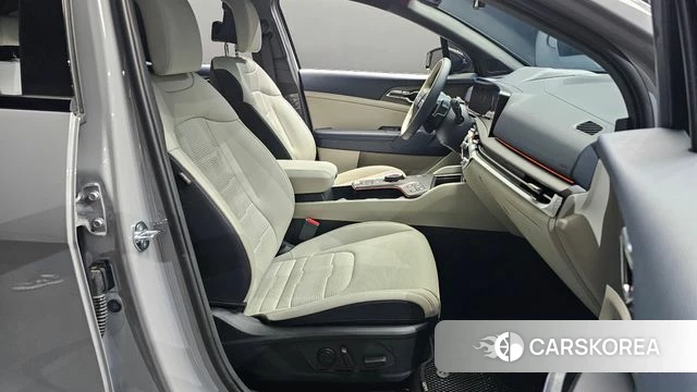 Kia The New Sportage 5th Generation 2026 Серебристо-серый из Кореи, фото 2