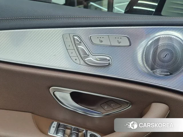 Mercedes-Benz E-Class W213 2021 Белый из Кореи, фото 2