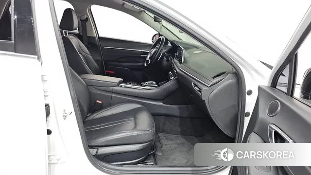 Hyundai Sonata (DN8) 2022 Белый из Кореи, фото 2