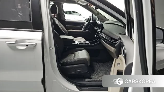 Kia The New Carnival 4th Generation 2024 Белый из Кореи, фото 2