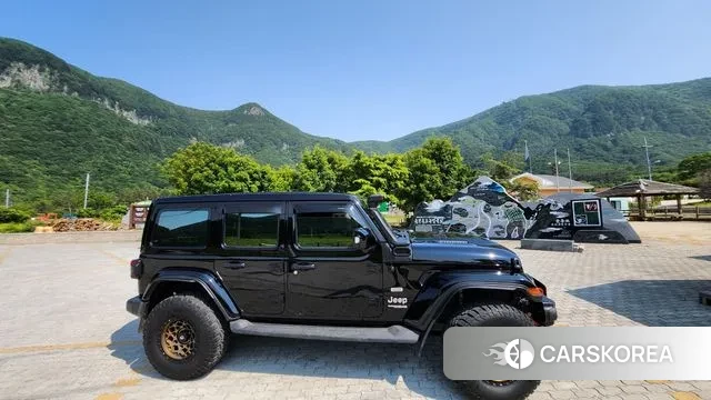 Jeep Wrangler (JL) 2022 Черный из Кореи, фото 2