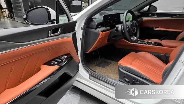 Kia The New K5 3rd generation 2025 Белый из Кореи, фото 2