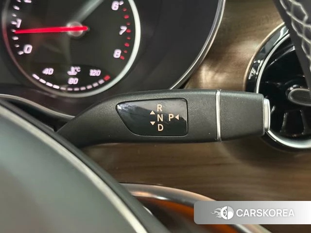 Mercedes-Benz V-class 2022 Черный из Китая, фото 2