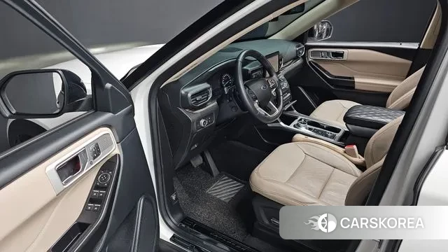 Ford Explorer 6th Generation 2020 Белый из Кореи, фото 2