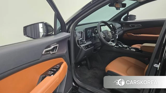 Kia Sportage 5th Generation 2024 Белый из Кореи, фото 2