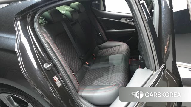 Genesis G70 2018 Черный из Кореи, фото 2