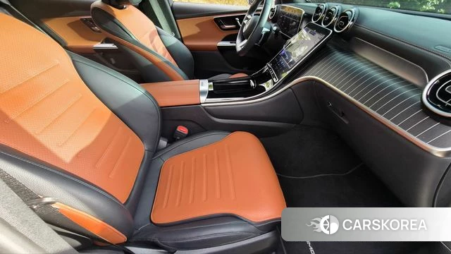 Mercedes-Benz GLC-Class X254 2024 Белый из Кореи, фото 2