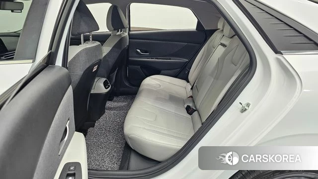 Hyundai Avante (CN7) 2022 Белый из Кореи, фото 2