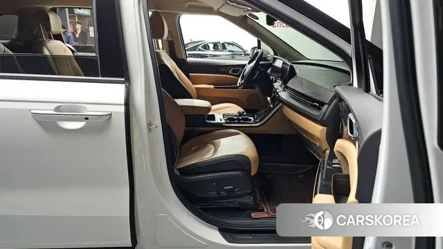 Kia Carnival 4th generation 2022 Белый из Кореи, фото 2