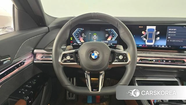 BMW 7 Series (G70) 2024 Белый из Кореи, фото 2