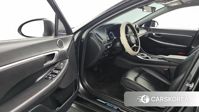 Hyundai Sonata (DN8) 2021 Серый из Кореи, фото 2