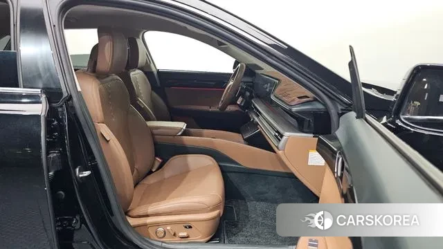 Hyundai Grandeur Hybrid (GN7) 2023 Черный из Кореи, фото 2