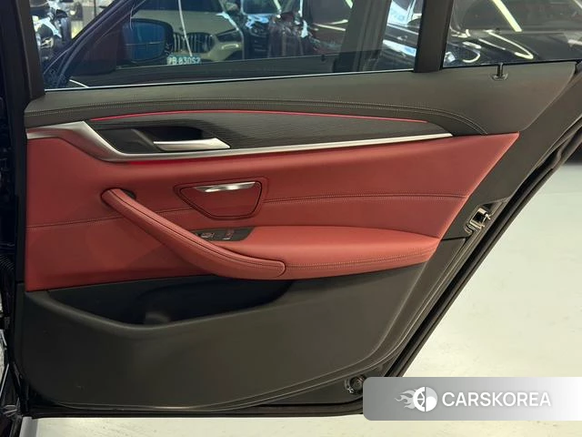 BMW 5 series PHEV id 4211024 из Китая 2