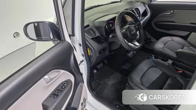 Kia The New Kia Ray 2023 Белый из Кореи, фото 2