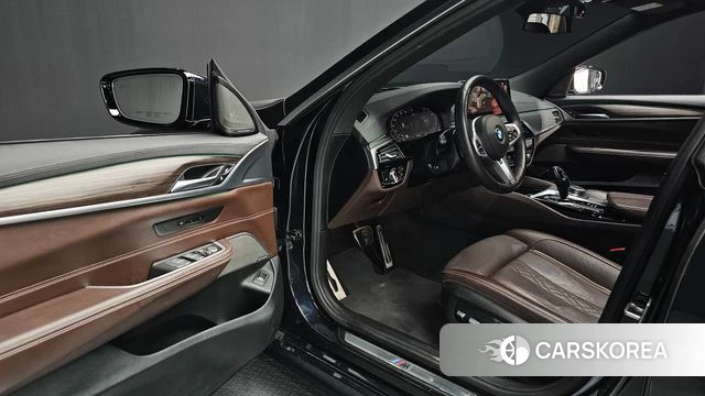 BMW 6 Series GT (G32) 2020 Черный из Кореи, фото 2