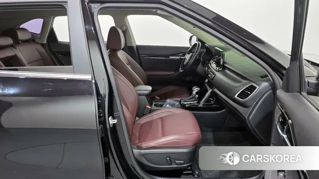 Kia Seltos 2020 Черный из Кореи, фото 2