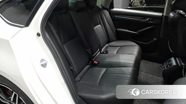 Honda Accord 10th Generation 2022 Белый из Кореи, фото 2