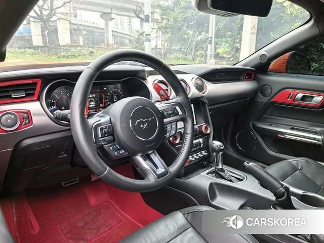 Ford Mustang 2021 Оранжевый из Китая, фото 2