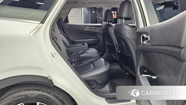 Kia Sportage 5th Generation 2022 Белый из Кореи, фото 2