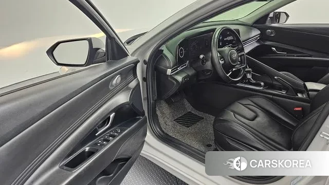 Hyundai Avante (CN7) 2020 Серебристо-серый из Кореи, фото 2