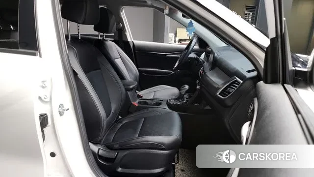 Kia The New Seltos 2023 Белый из Кореи, фото 2