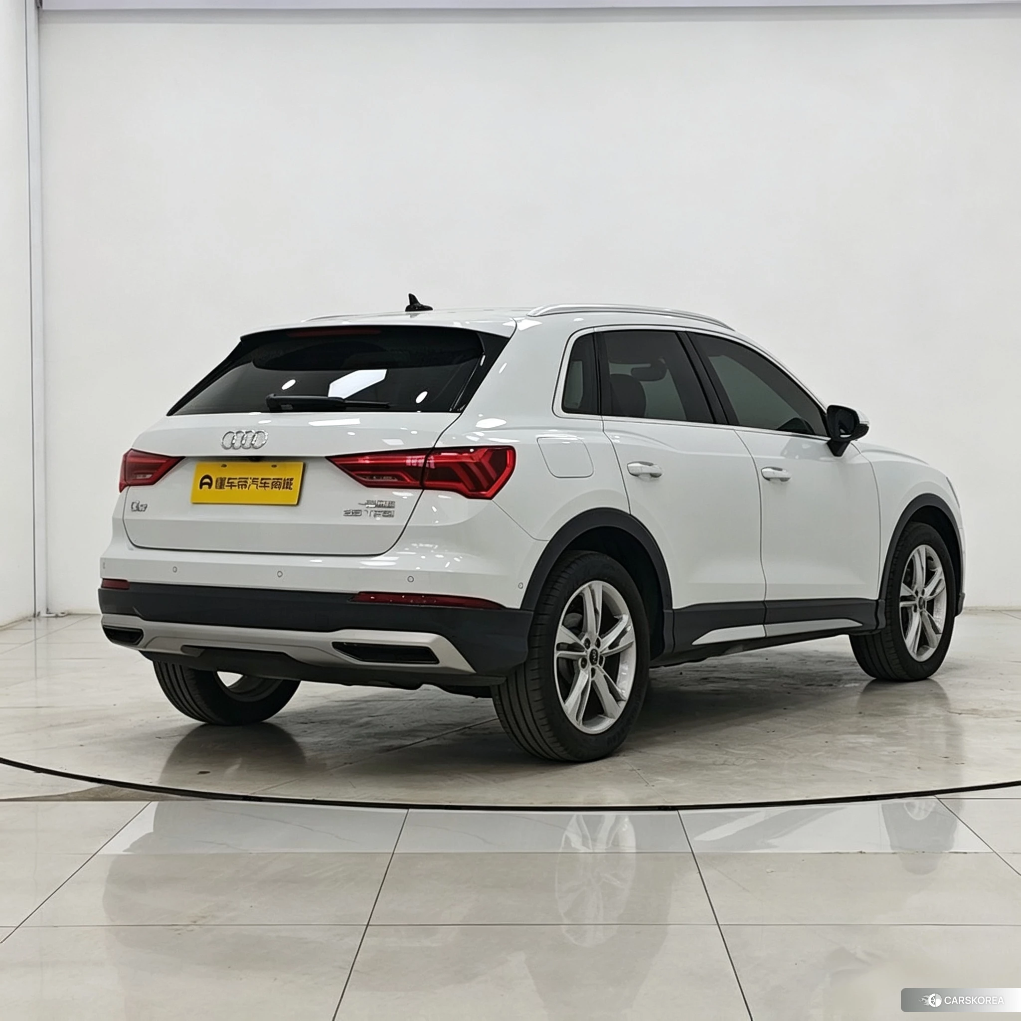 Audi Q3 2021 Белый из Китая, фото 2