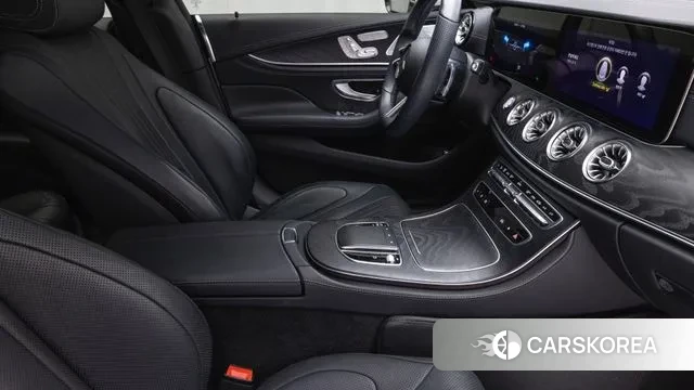 Mercedes-Benz CLS-Class C257 2022 Белый из Кореи, фото 2