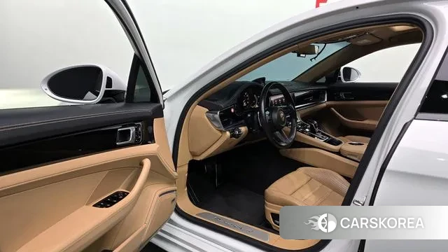 Porsche Panamera (971) 2021 Белый из Кореи, фото 2