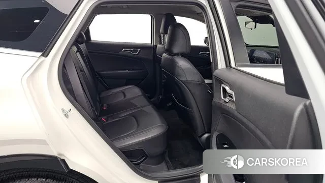 Kia Sportage 5th Generation Hybrid 2021 Белый из Кореи, фото 2