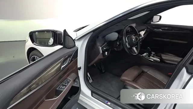 BMW 6 Series GT (G32) 2018 Белый из Кореи, фото 2