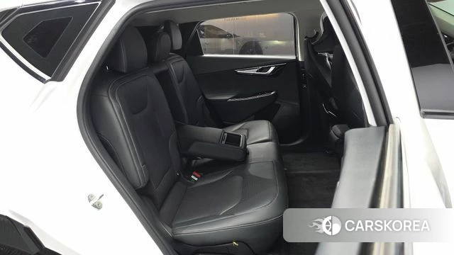 Kia EV6 2022 Белый из Кореи, фото 2