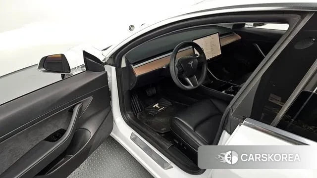 Tesla Model 3 id 2886141 из Кореи 2