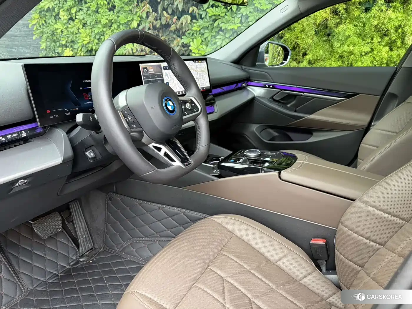 BMW i5 2024 Silver/gray из Китая, фото 2