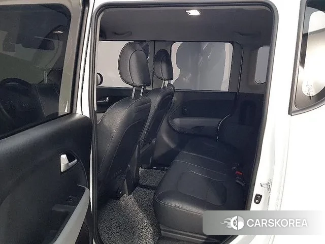 Kia The New Kia Ray 2023 Белый из Кореи, фото 2