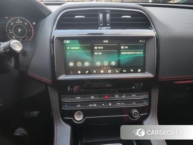 Jaguar F-PACE 2020 Серый из Кореи, фото 2