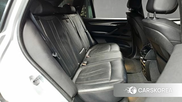 BMW X5 (F15) 2018 Серебристо-серый из Кореи, фото 2