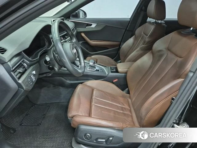 Audi A4 (B9) 2019 Черный из Кореи, фото 2