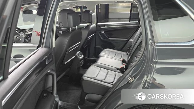 Volkswagen Tiguan second Generation 2018 Серый из Кореи, фото 2