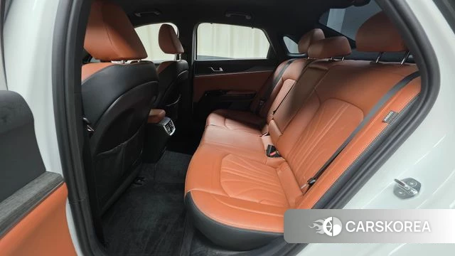 Kia The New K5 Hybrid 3rd generation 2024 Белый из Кореи, фото 2