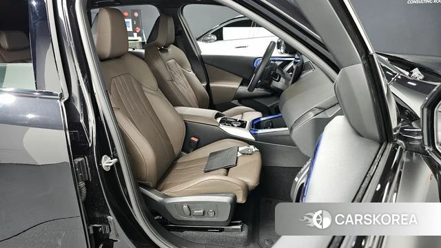 BMW X3 (G45) 2025 Черный из Кореи, фото 2