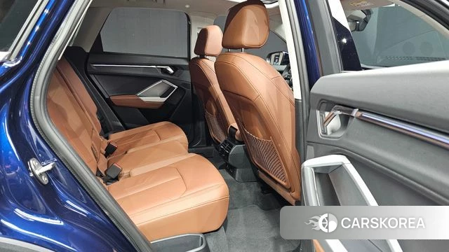 Audi Q3 (F3) 2025 Синий из Кореи, фото 2