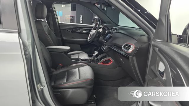 Chevrolet (GM Daewoo) Trailblazer 2023 Серый из Кореи, фото 2