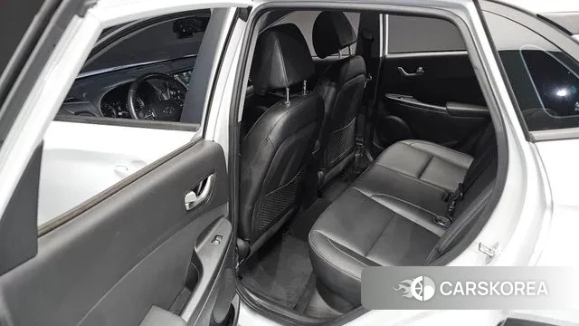 Hyundai Kona 2018 Белый из Кореи, фото 2