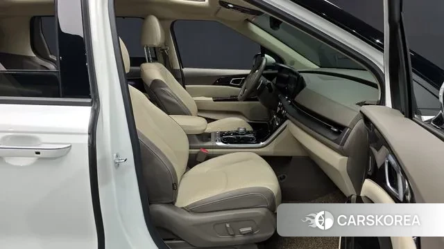 Kia Carnival 4th generation 2022 Белый из Кореи, фото 2
